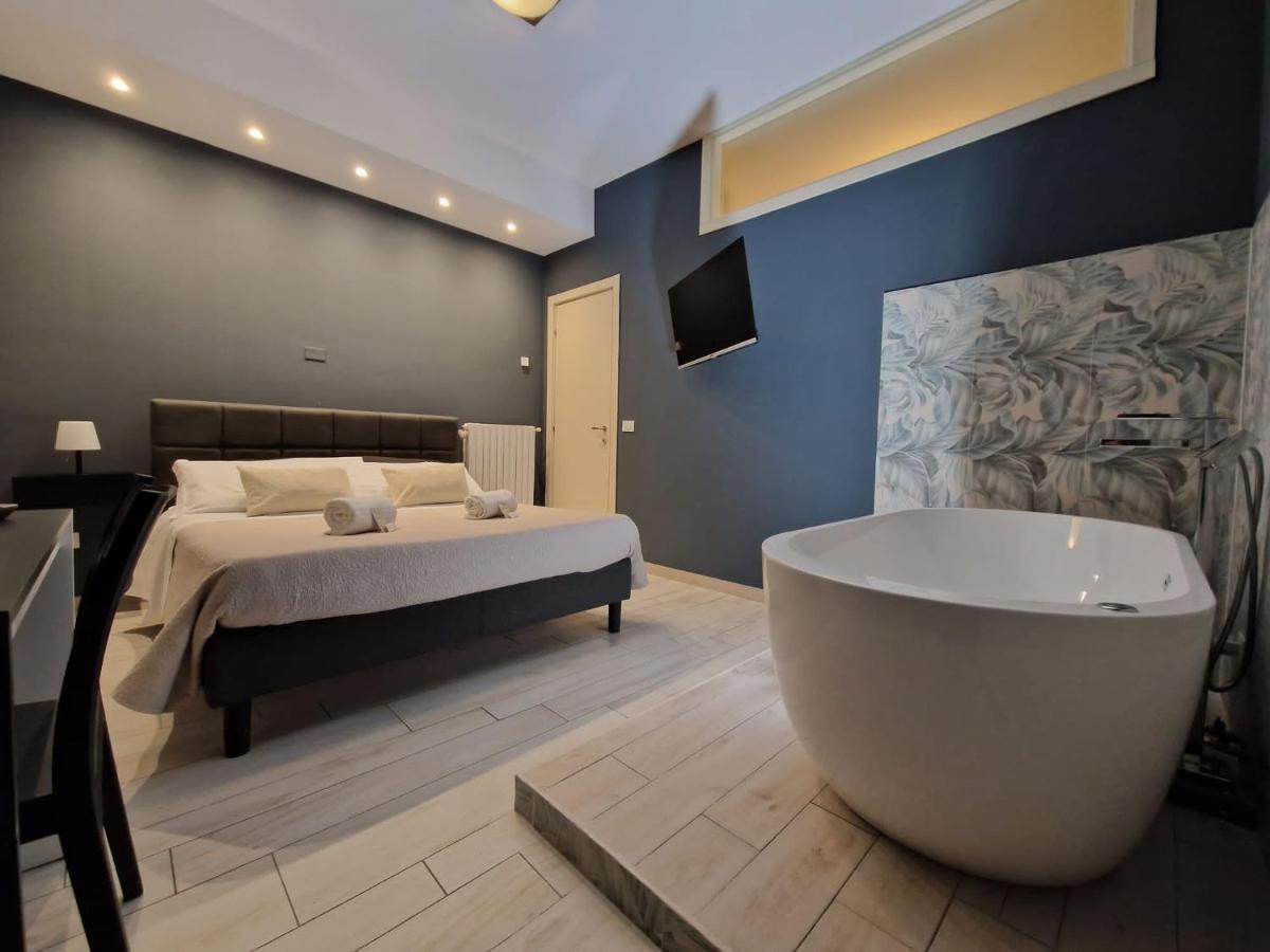 Apartments Amica Таранто Екстер'єр фото