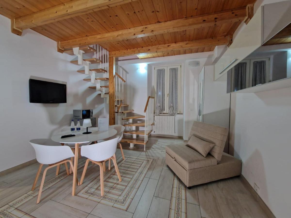 Apartments Amica Таранто Екстер'єр фото